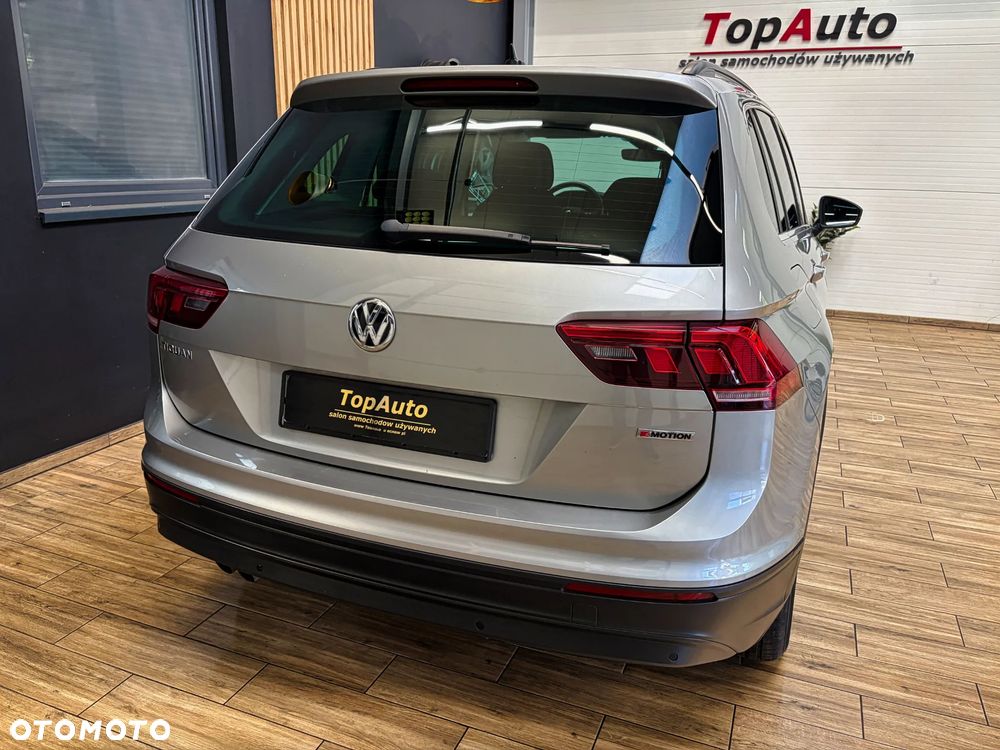 Volkswagen Tiguan - 8