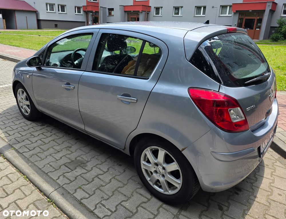 Opel Corsa - 7