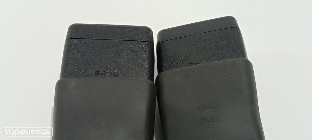 ENGATE DA CORREIA TOYOTA YARIS HYBRID ACTIVE - 2