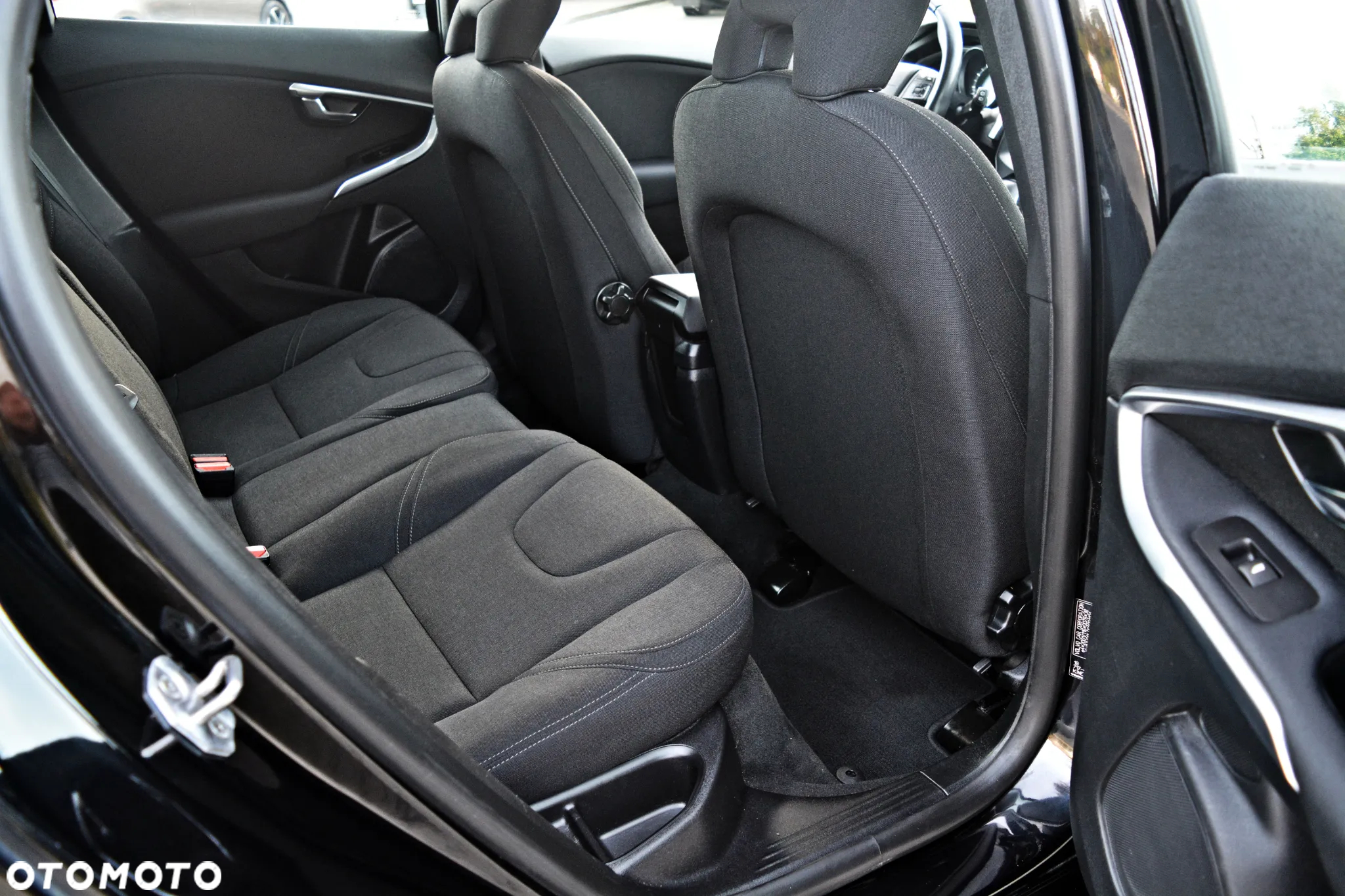 Volvo V40 T2 Geartronic Linje You - 25