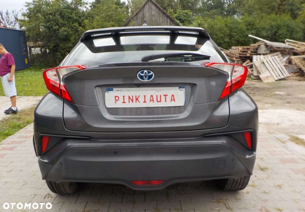 Toyota C-HR - 15