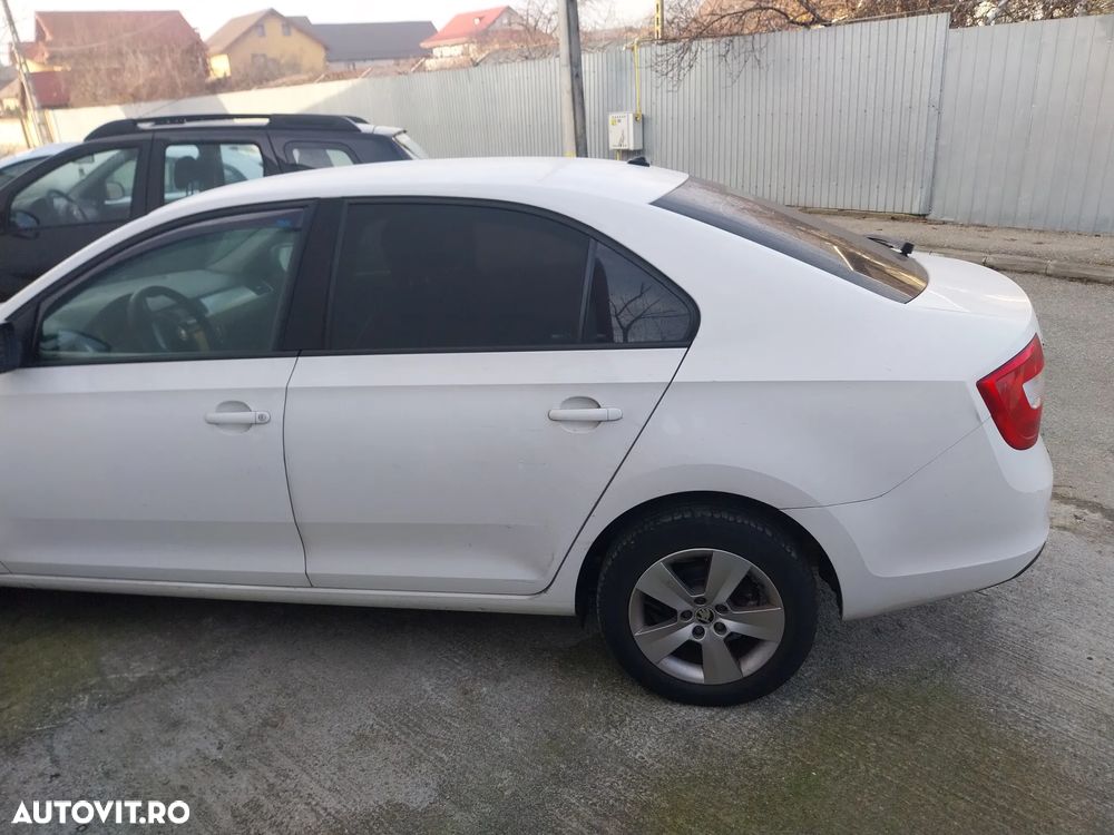 Skoda RAPID 1.6 TDI Style - 6