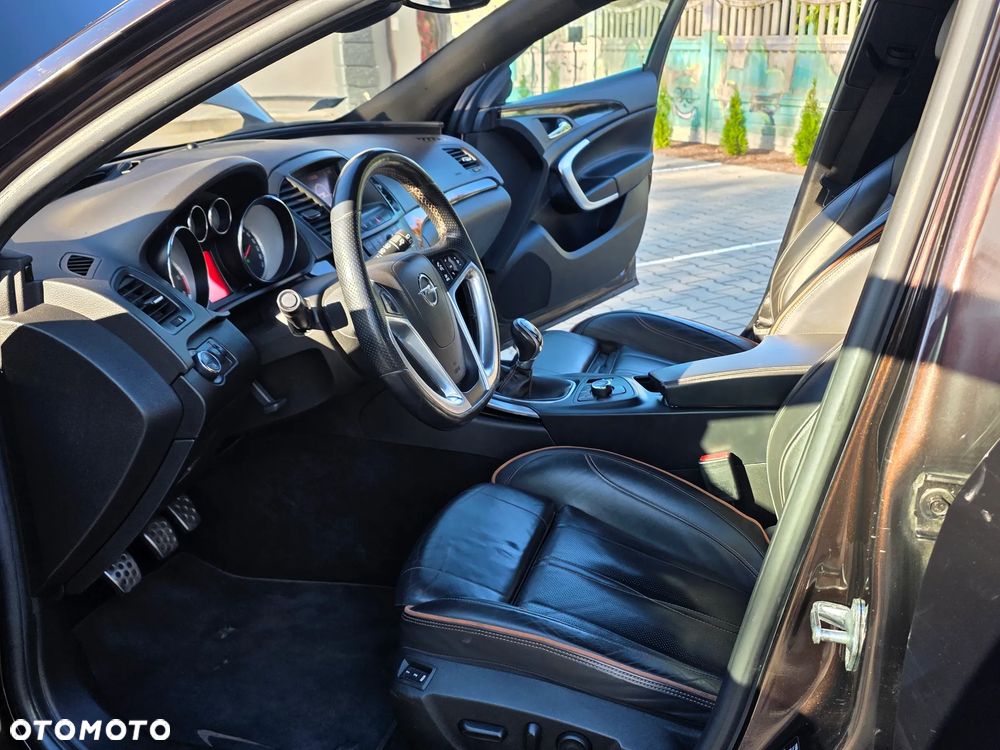 Opel Insignia - 28