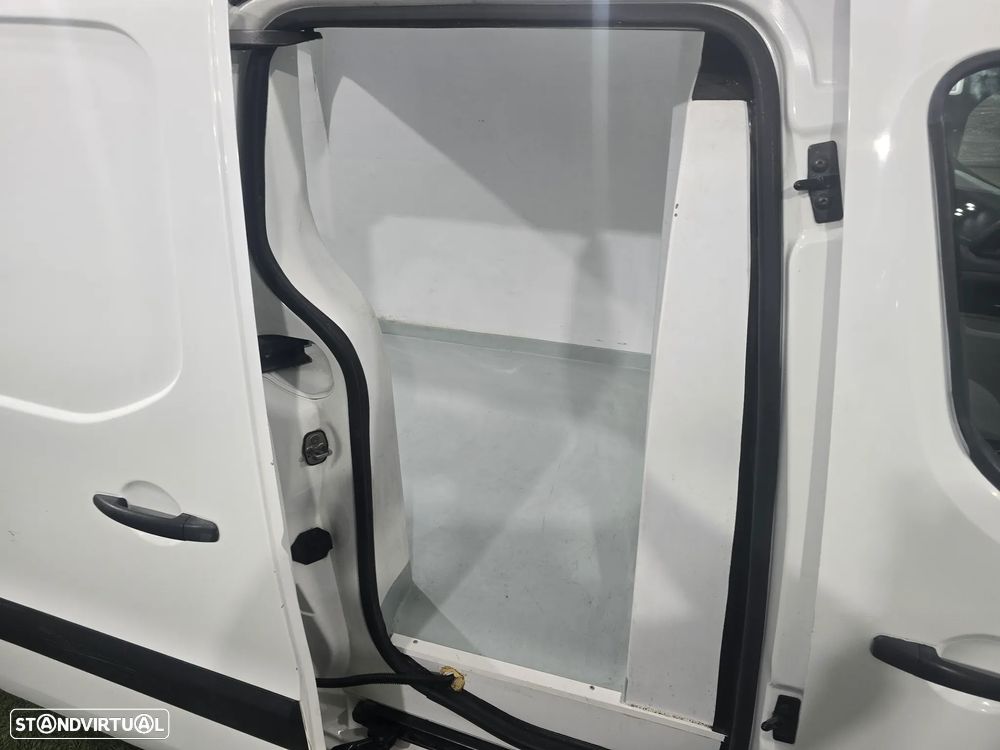 Citroën Berlingo 1.6 BlueHDi Feel - 9