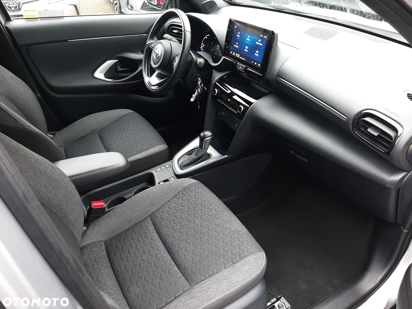 Toyota Yaris Cross - 13