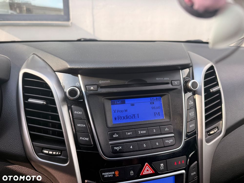 Hyundai i30 1.6 D Comfort DCT - 18