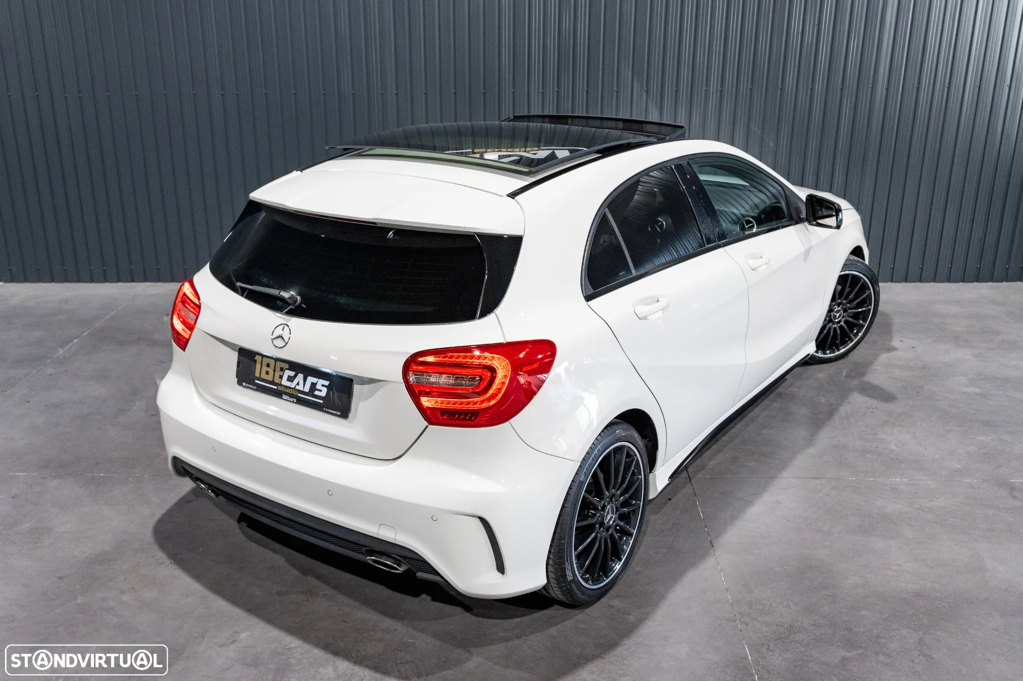 Mercedes-Benz A 180 7G-DCT AMG Line - 52