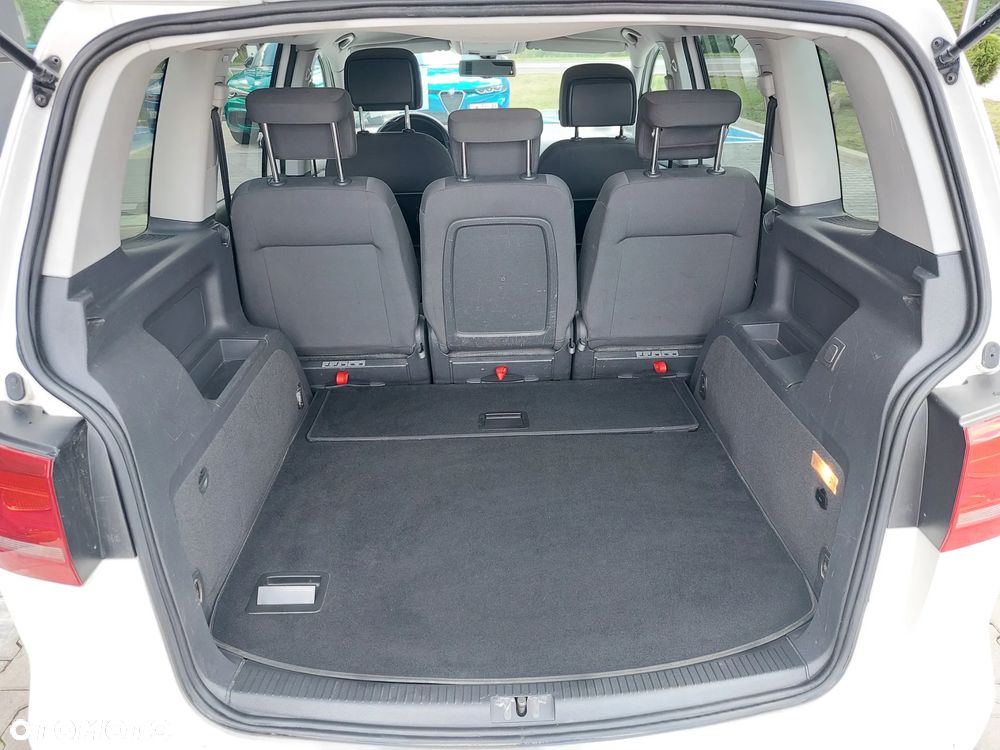 Volkswagen Touran 2.0 TDI DPF Comfortline DSG - 10
