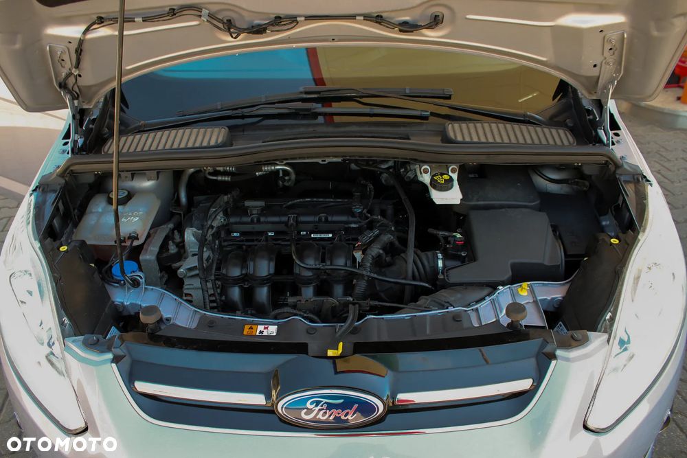 Ford C-MAX 1.6 Ti-VCT Titanium - 40