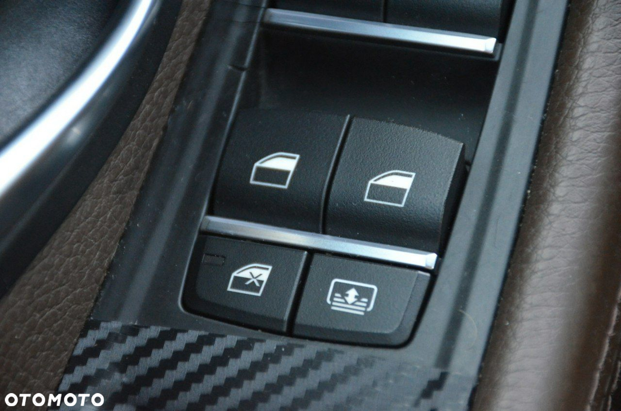 BMW Seria 5 - 38