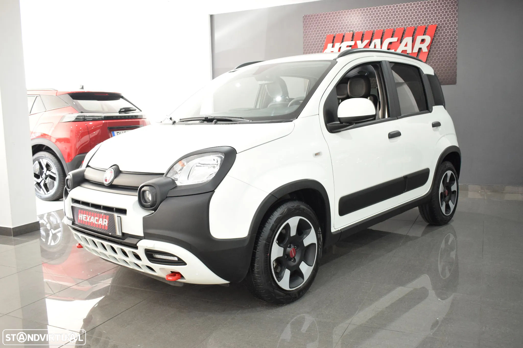 Fiat Panda 1.0 Hybrid Cross - 2