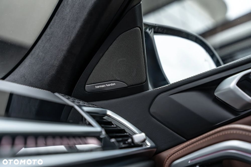 BMW X6 M60i xDrive - 30