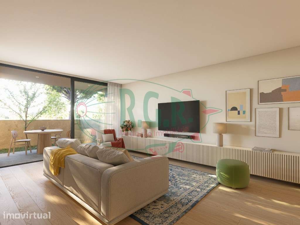 Apartamento T2 Condomínio Fechado Piscina - Próximo Praia - Grande imagem: 2/14