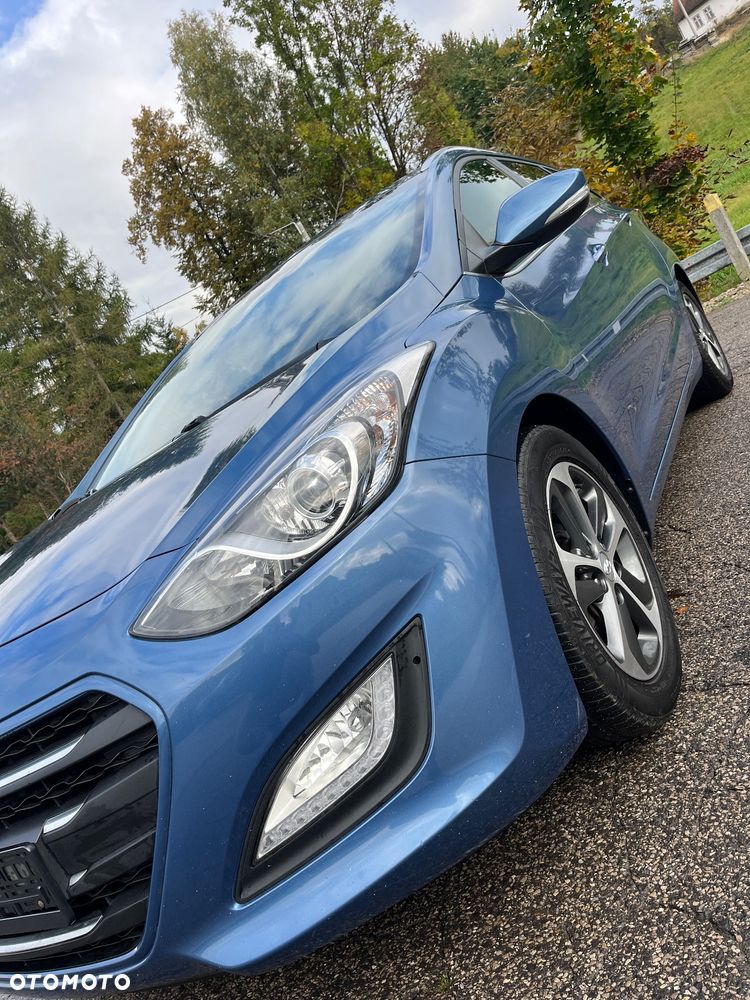 Hyundai i30 1.6 CRDi BlueDrive Premium - 7