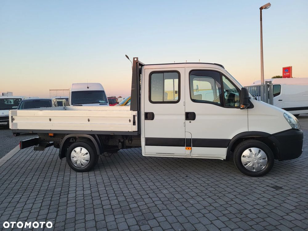 Iveco DAILY 35 S 13-DOKA 7 OSOB+2.90 M-120 TYS KM-HAK 2800 KG-ŁADNY - 3