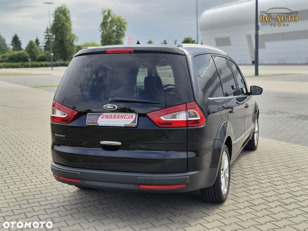 Ford Galaxy - 8