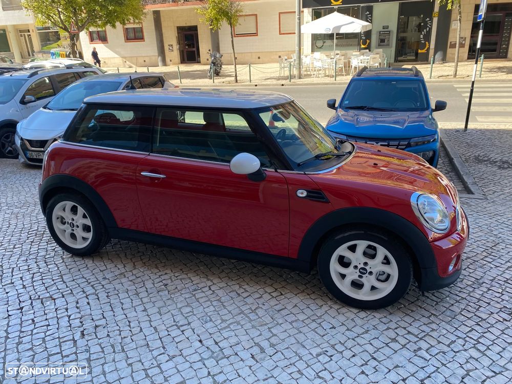 MINI 3 Portas Cooper D - 19