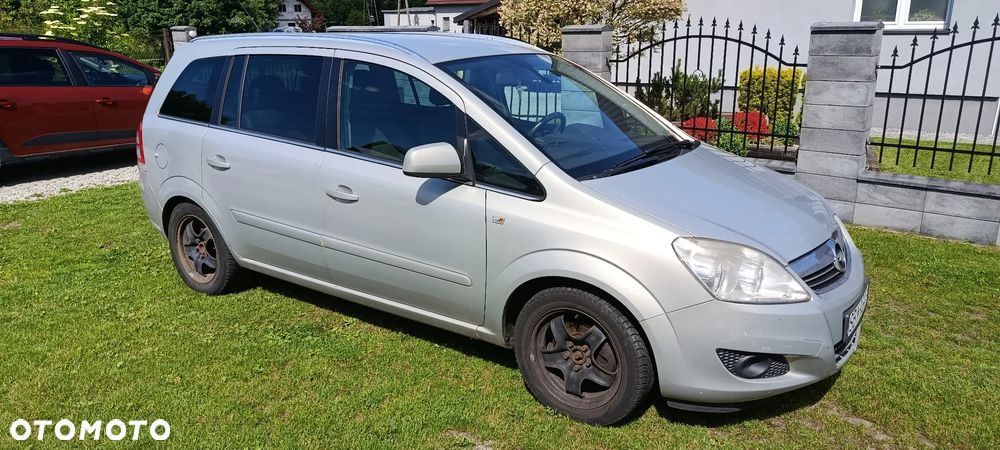 Opel Zafira 1.8 Essentia - 1
