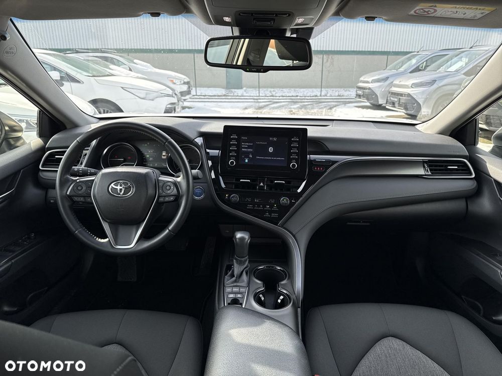 Toyota Camry 2.5 Hybrid Comfort CVT - 9