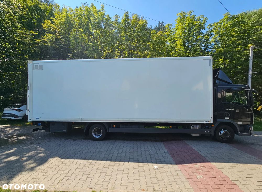 MAN TGL 12 250 z 2021r kontener 20pal winda Euro6 - 10