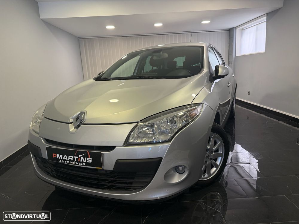 Renault Mégane 1.5 dCi Luxe - 9