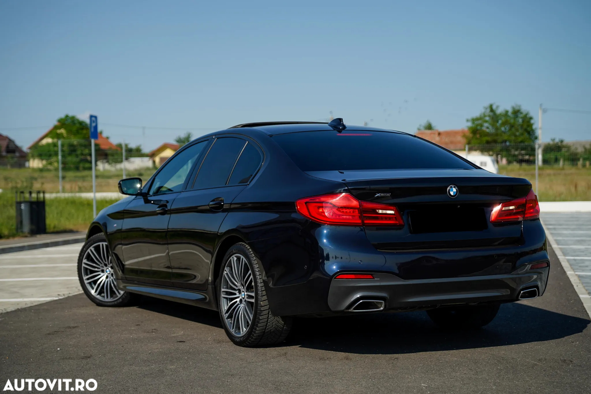 BMW Seria 5 520d xDrive AT MHEV - 16