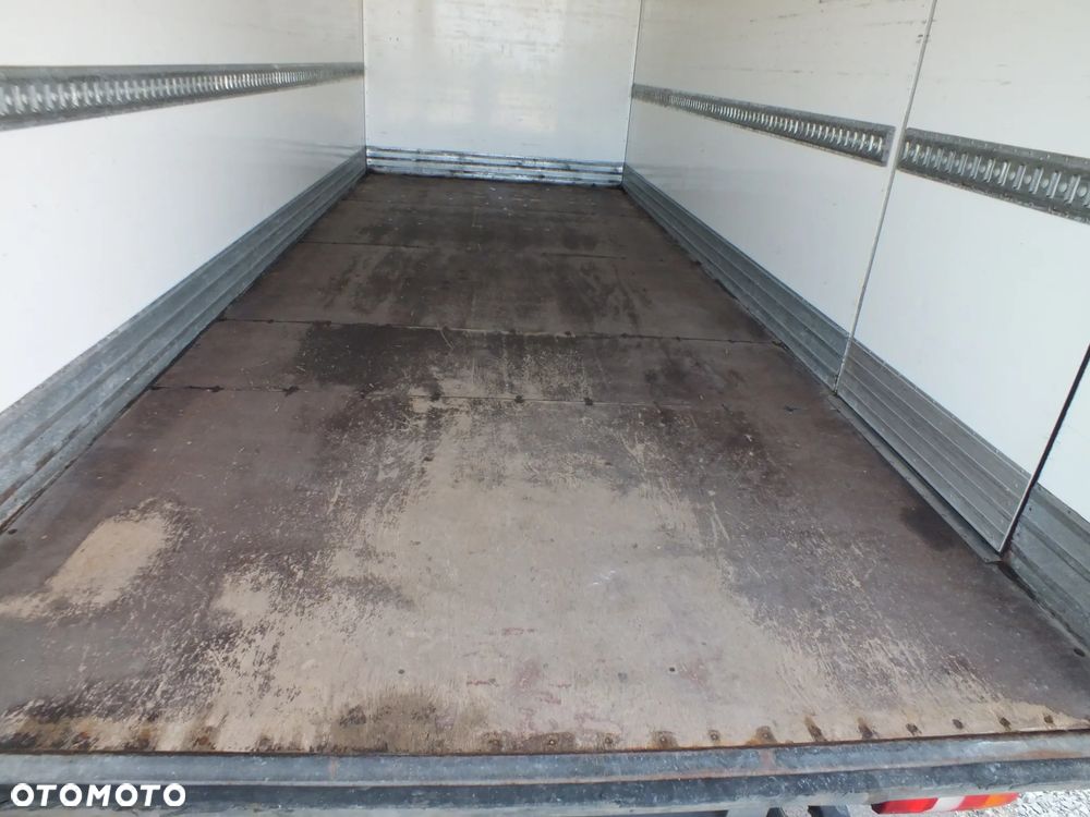 Mercedes-Benz Atego - 22