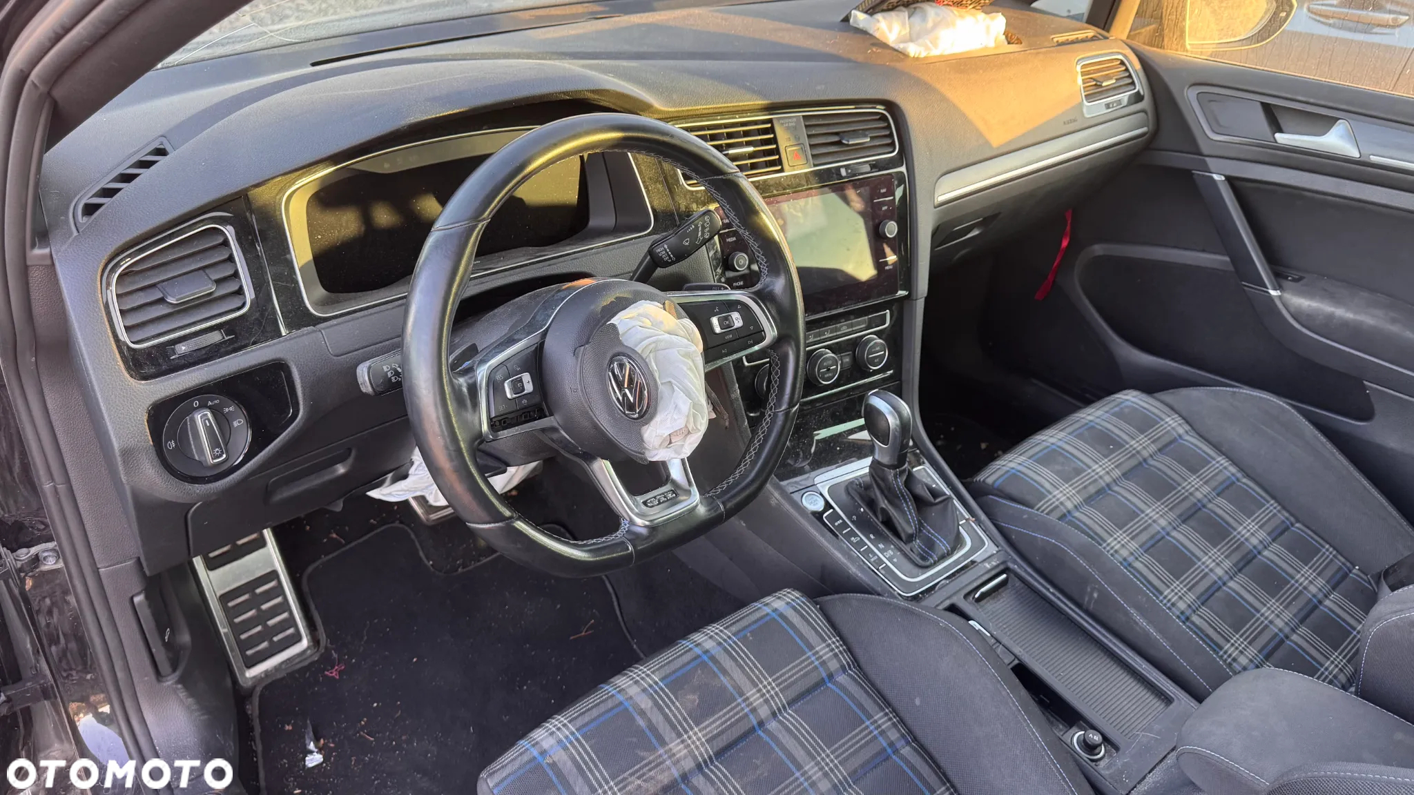 Volkswagen Golf VIII 1.5 TSI EHybrid PHEV Style DSG - 18