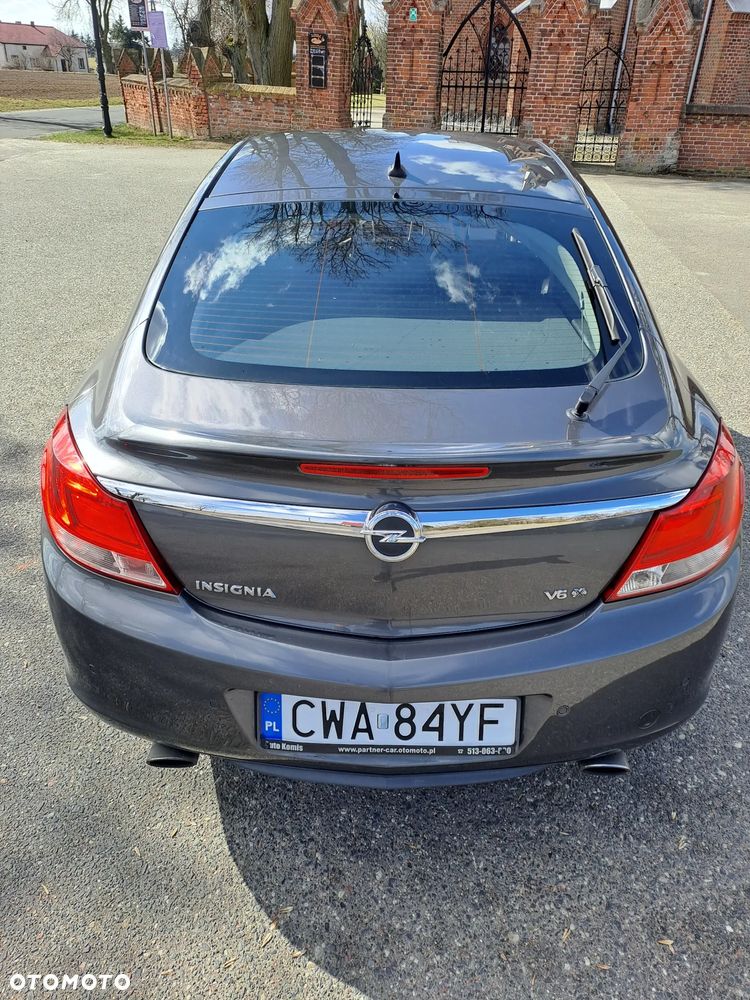 Opel Insignia 2.8 T V6 Cosmo 4x4 - 19
