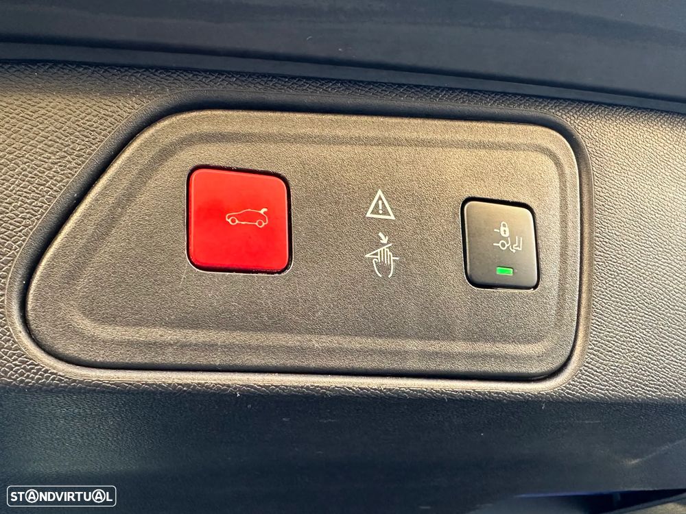 Peugeot 3008 BlueHDi 130 Stop & Start EAT8 GT - 14