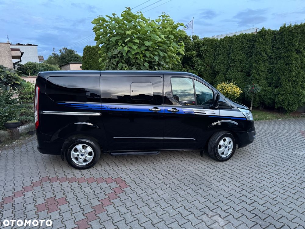 Ford Tourneo Custom 2017 photo 3