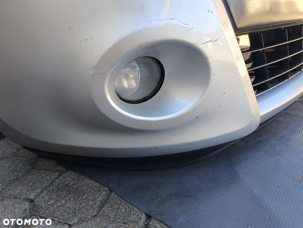 Zderzak przedni Renault Clio III LIFT TED69 - 5