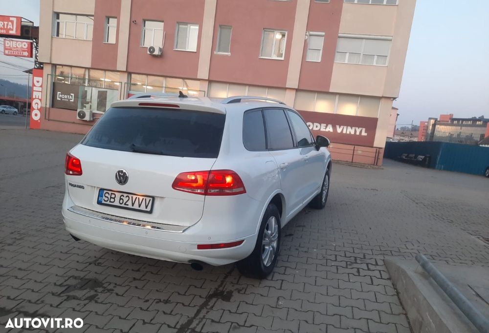 Volkswagen Touareg 3.0 V6 TDI BMT - 10