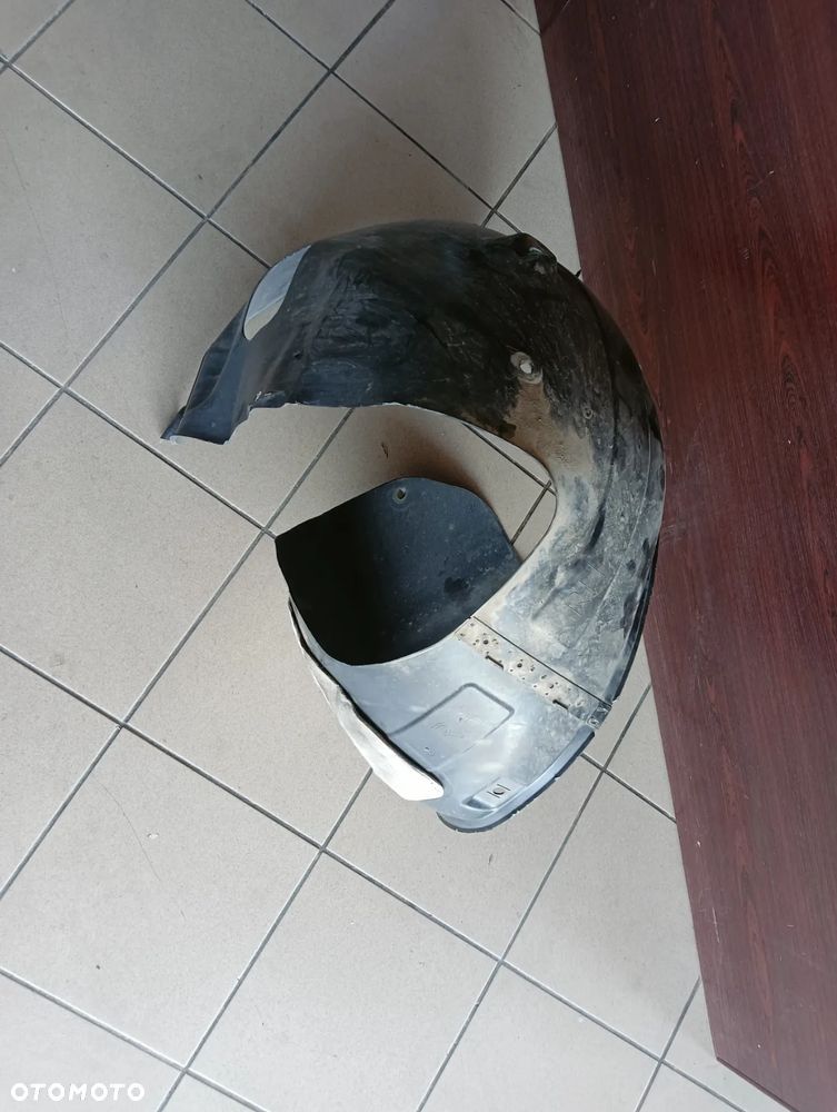 Kia Sportage 5 V nadkole prawe przednie - 1