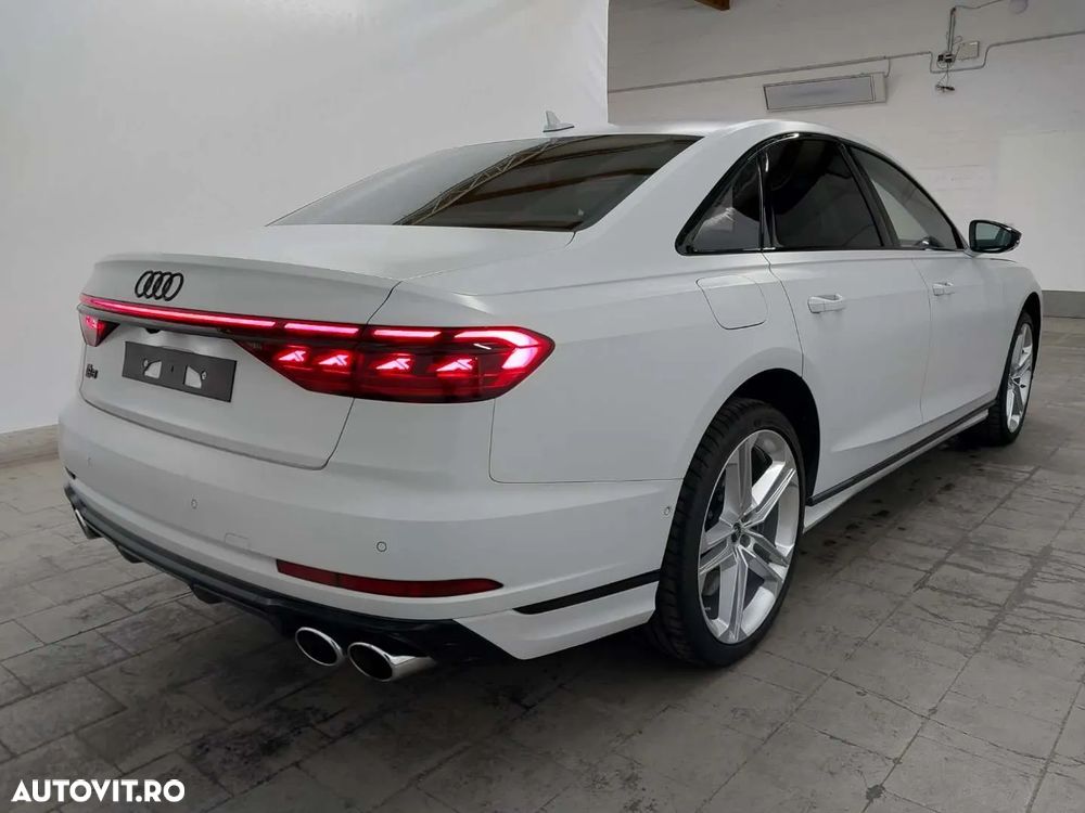 Audi S8 PI quattro Tiptronic MHEV - 15