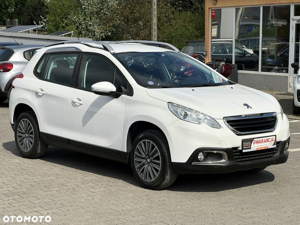 Peugeot 2008 1.2 Pure Tech Active - 10