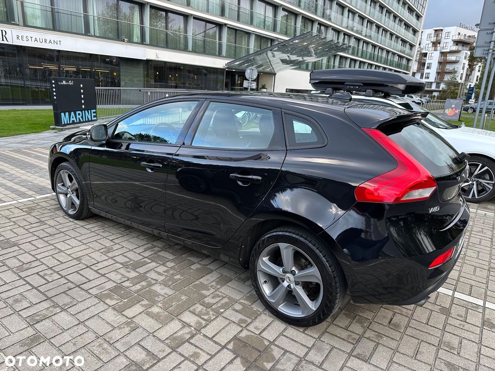 Volvo V40 D3 Drive-E Momentum - 18