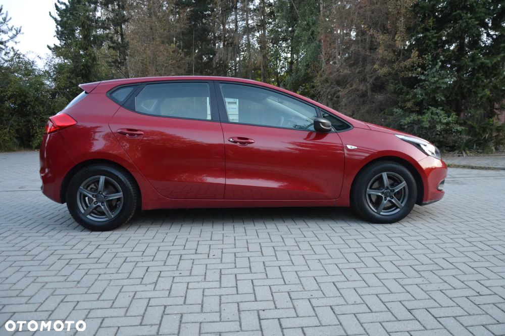 Kia Ceed 1.4 CVVT - 9