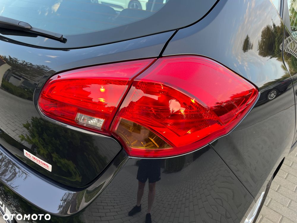 Kia Ceed 1.6 GDI XL - 16