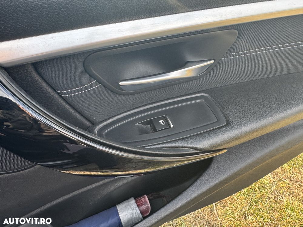 BMW Seria 3 320d Touring Aut. Sport Line - 21