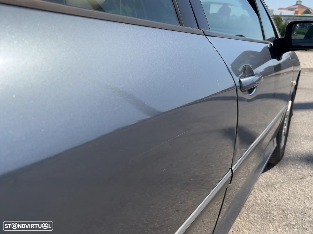 Peugeot 407 SW 2.0 HDi Executive - 21