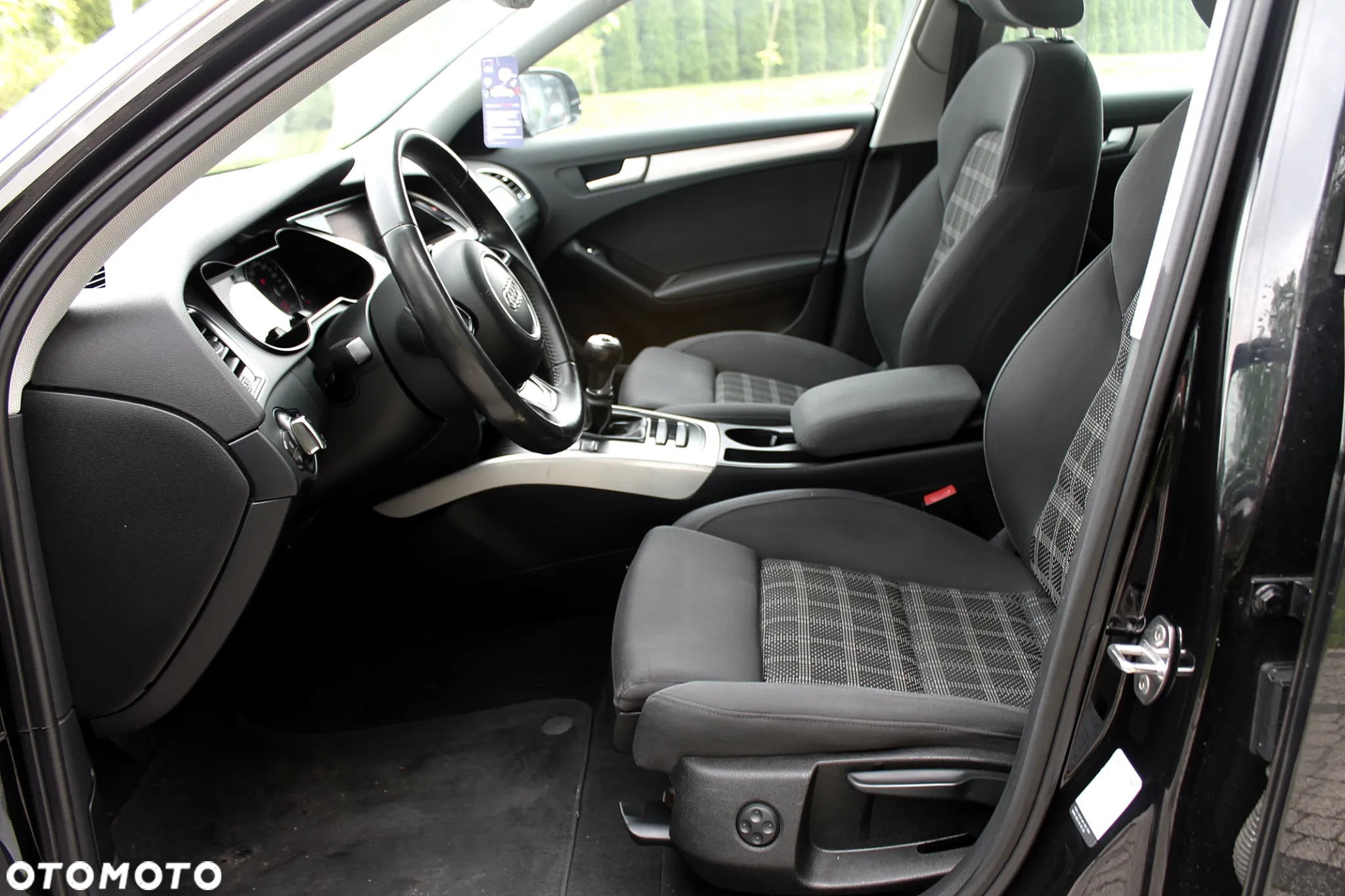 Audi A4 Avant 1.8 TFSI Ambition - 23