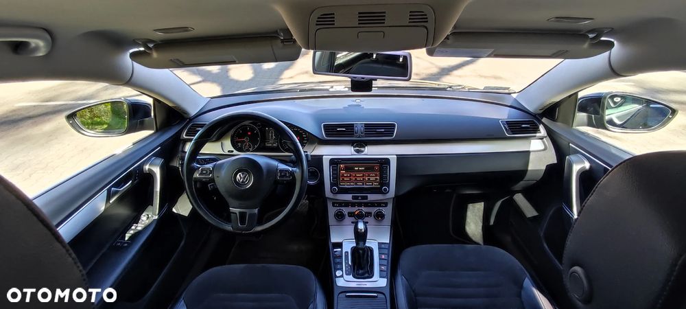 Volkswagen Passat 2.0 TDI 4Mot Highline DSG - 12