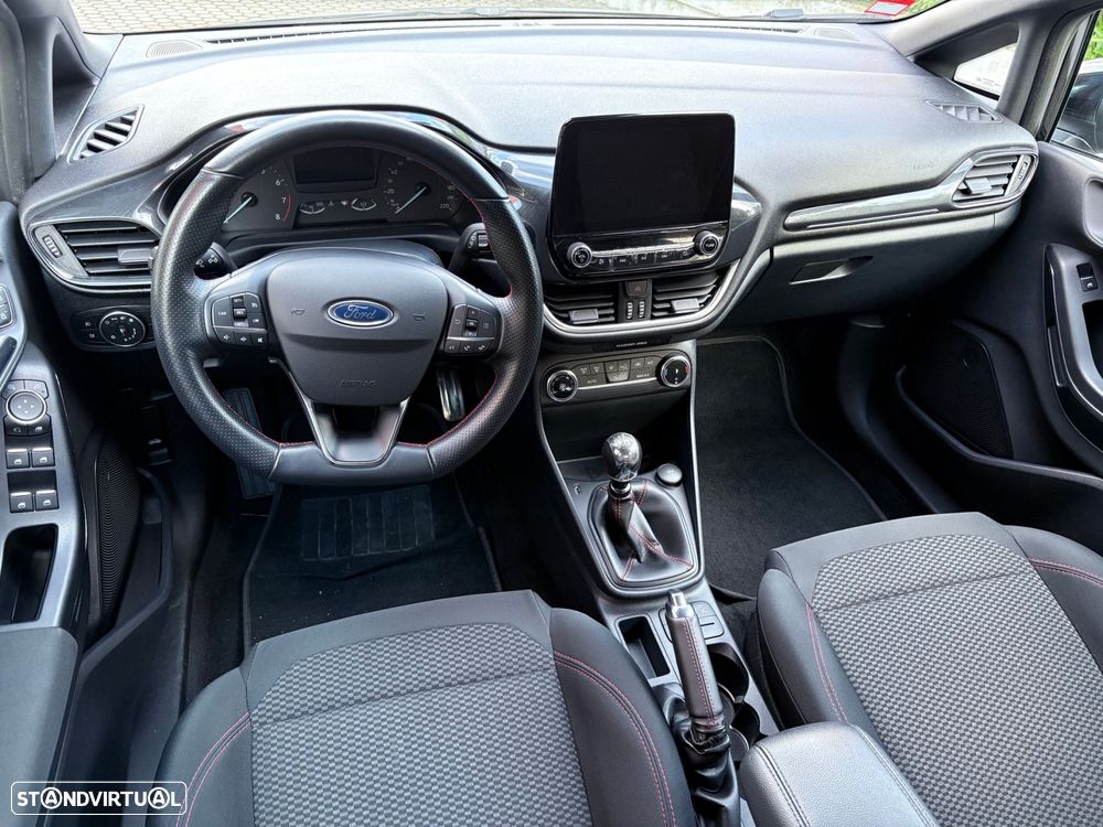 Ford Fiesta 1.0 EcoBoost ST-Line - 33