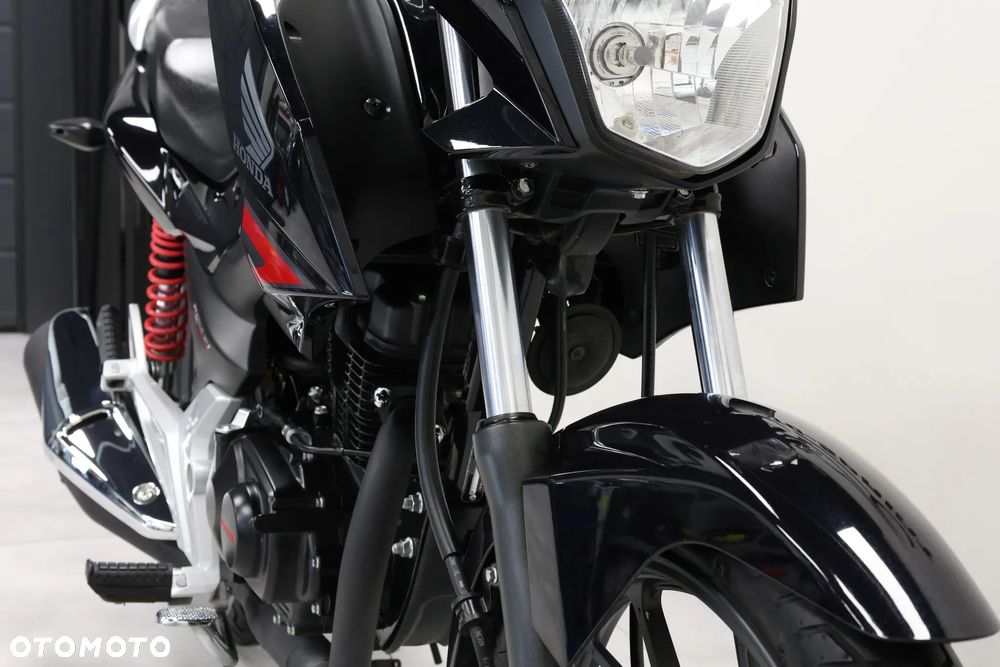 Honda CB - 21