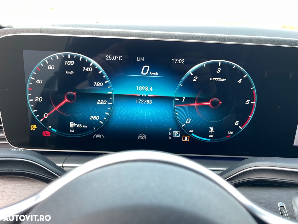Mercedes-Benz GLE 300 d 4MATIC 9G-TRONIC AMG Line - 39