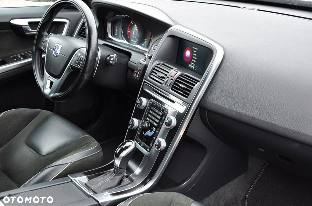 Volvo XC 60 D4 AWD Geartronic Linje Inscription - 29