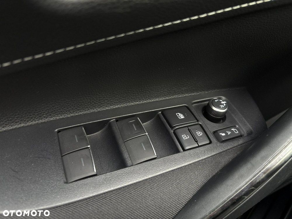 Toyota Corolla - 19