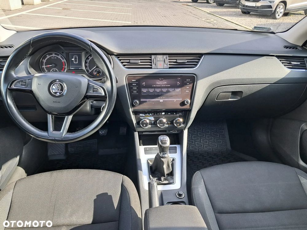Skoda Octavia 1.5 TSI ACT Ambition - 6