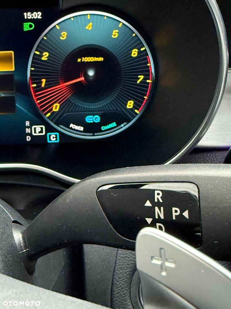 Mercedes-Benz Klasa C 200 4Matic 9G-TRONIC - 30